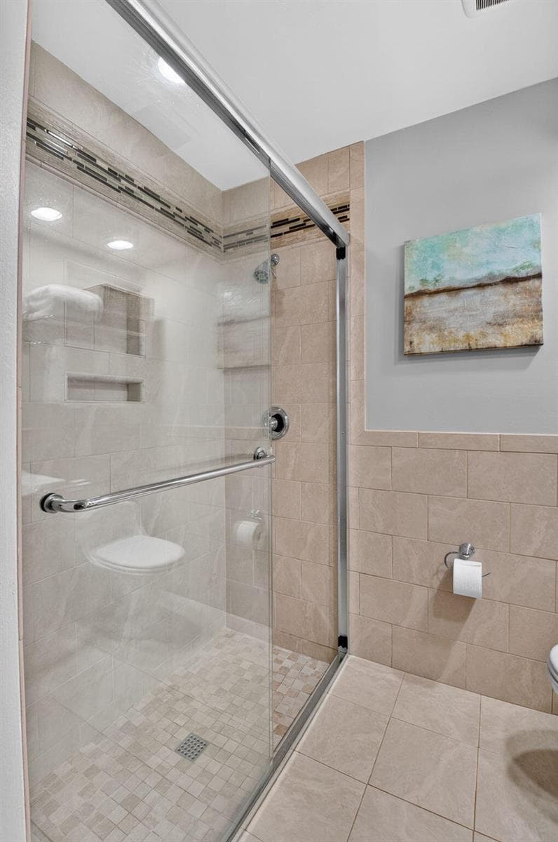 4675 CANAL Drive photo 24