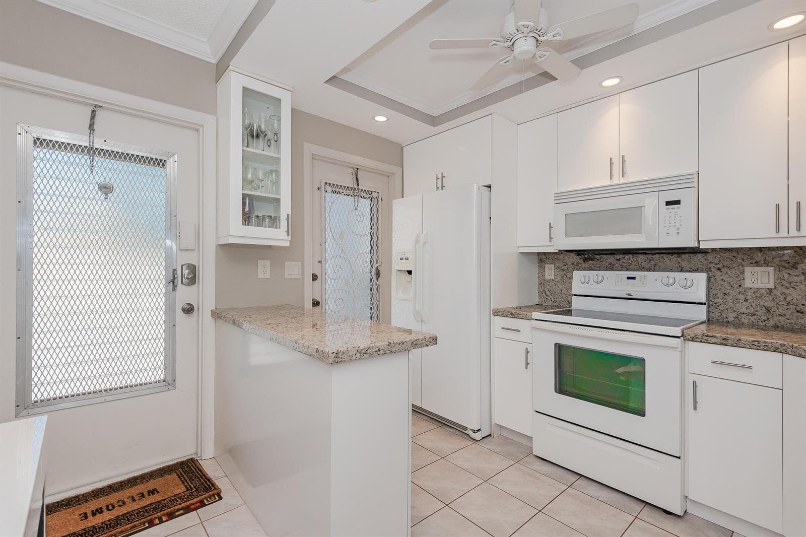 465 Paradise Isle Boulevard photo 13