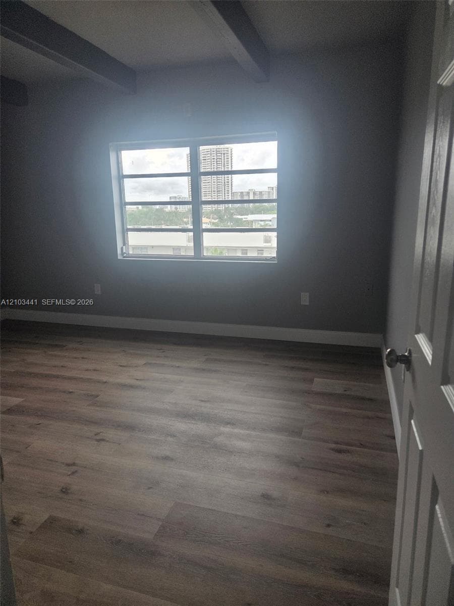 3536 NE 168th St 508 photo 17