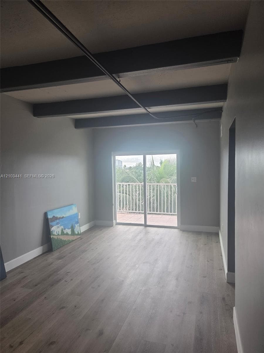 3536 NE 168th St 508 photo 9