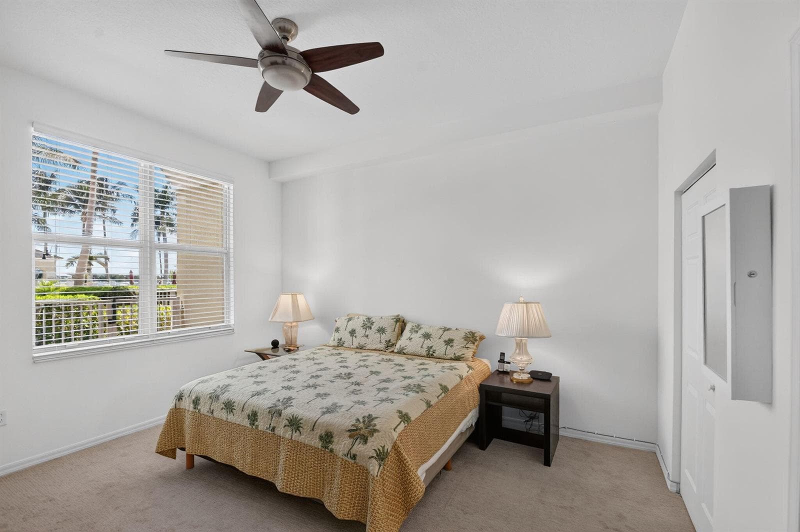 806 E Windward Way 108 photo 14