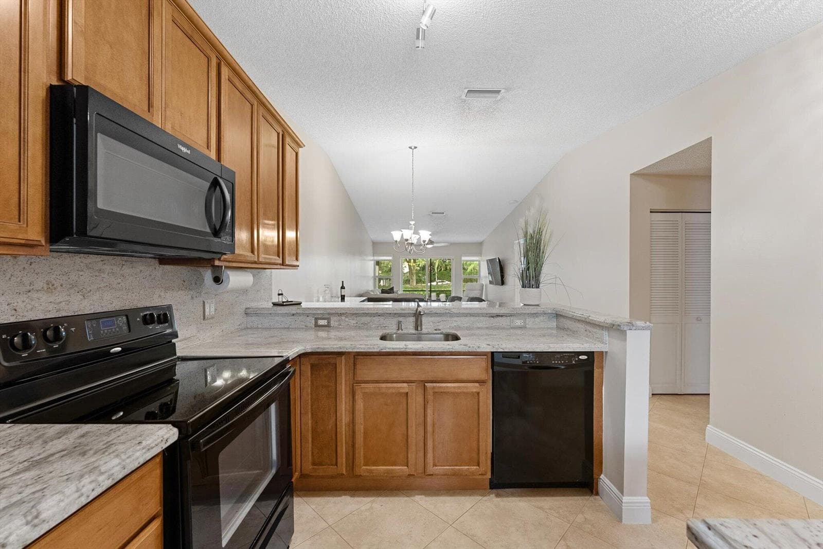 8959 Sunnywood Place photo 6