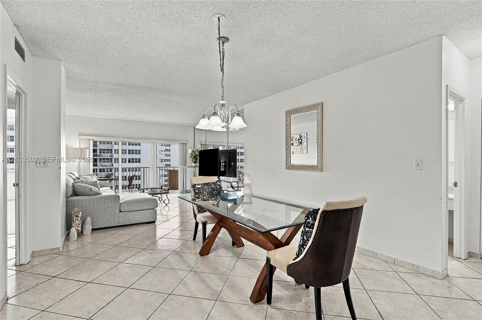 1980 S Ocean Dr 19A photo 2
