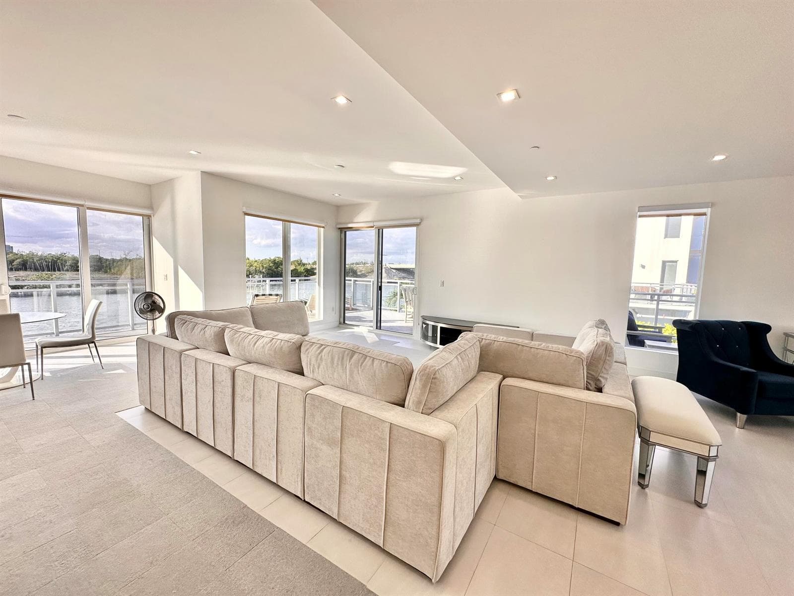 6000 N OCEAN Drive 2N photo 7