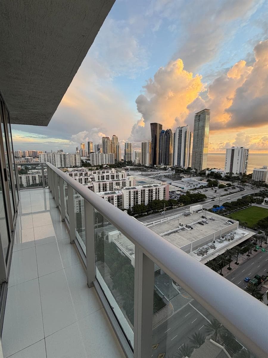 330 Sunny Isles Boulevard 5-2407 photo 16