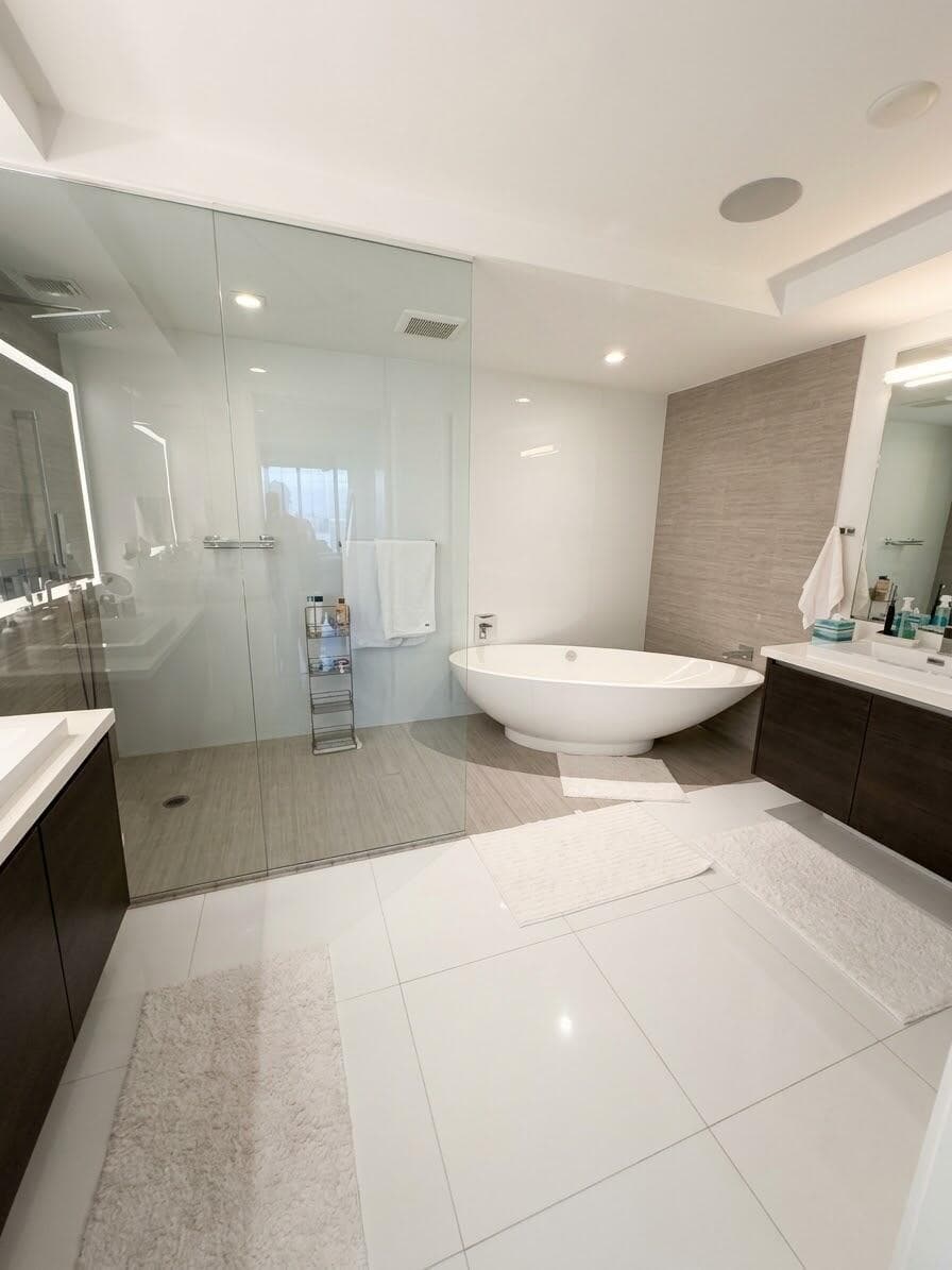 330 Sunny Isles Boulevard 5-2407 photo 8