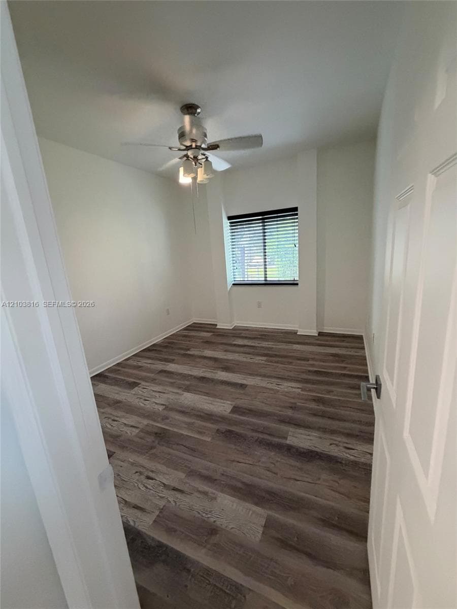 2408 NE 135th St 2408 photo 22