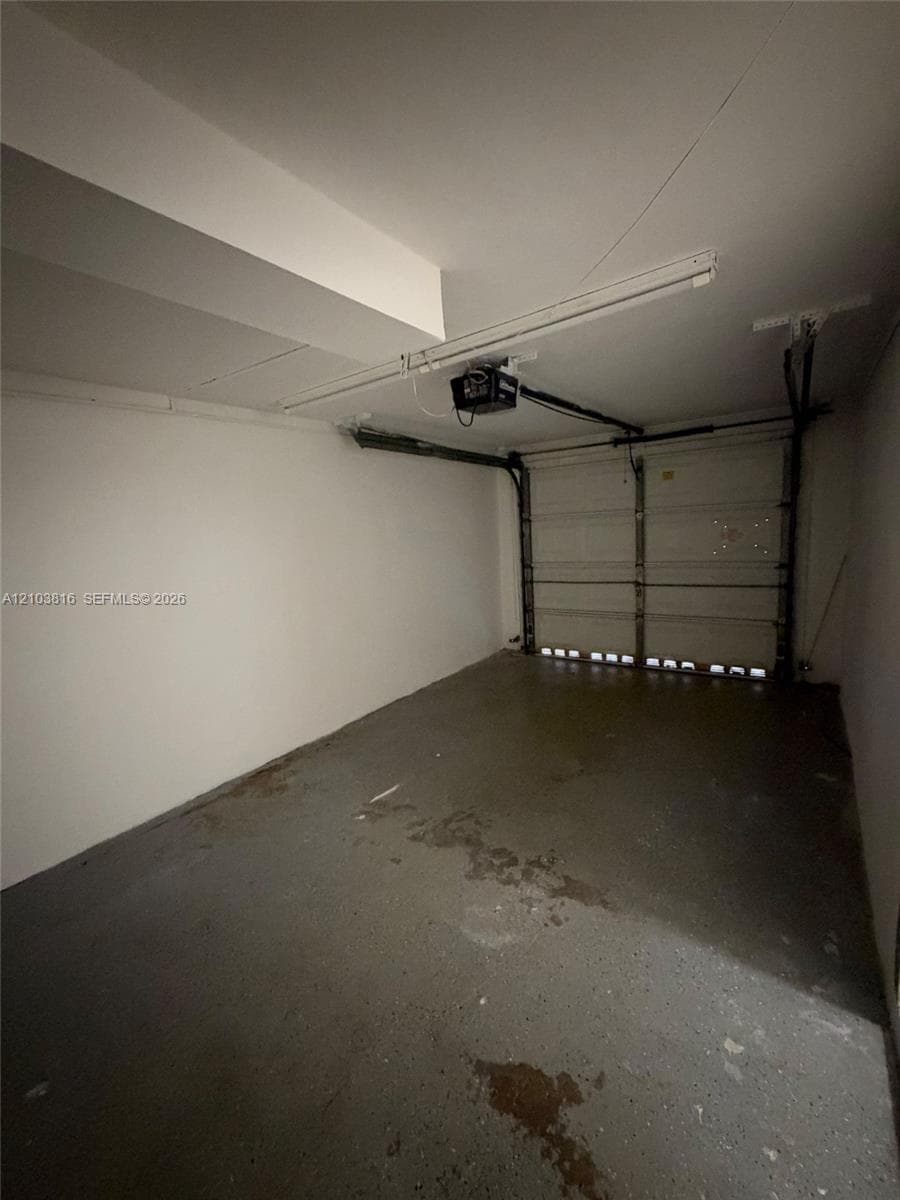 2408 NE 135th St 2408 photo 19