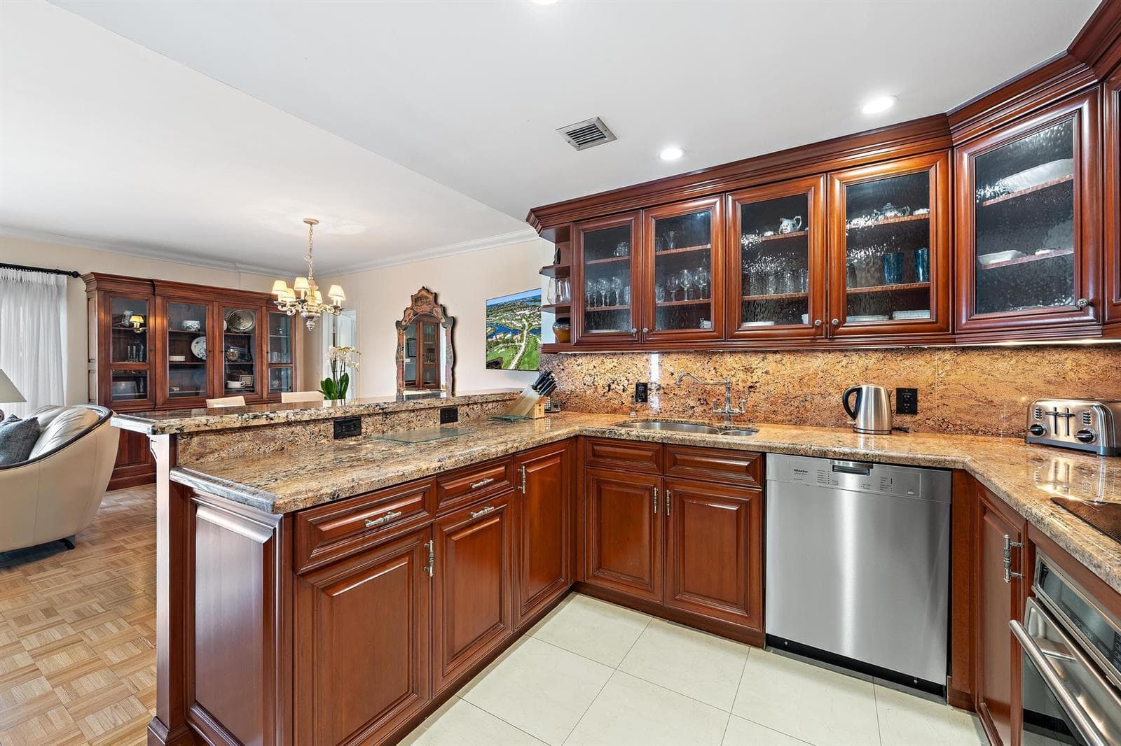250 BRADLEY Place 408 photo 17