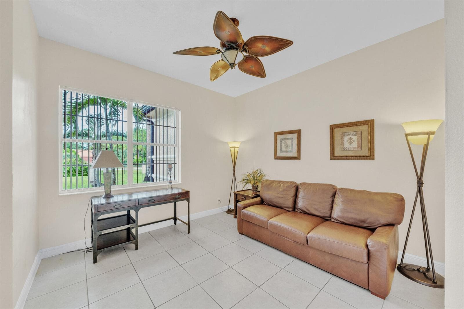 15250 Temple Boulevard photo 13