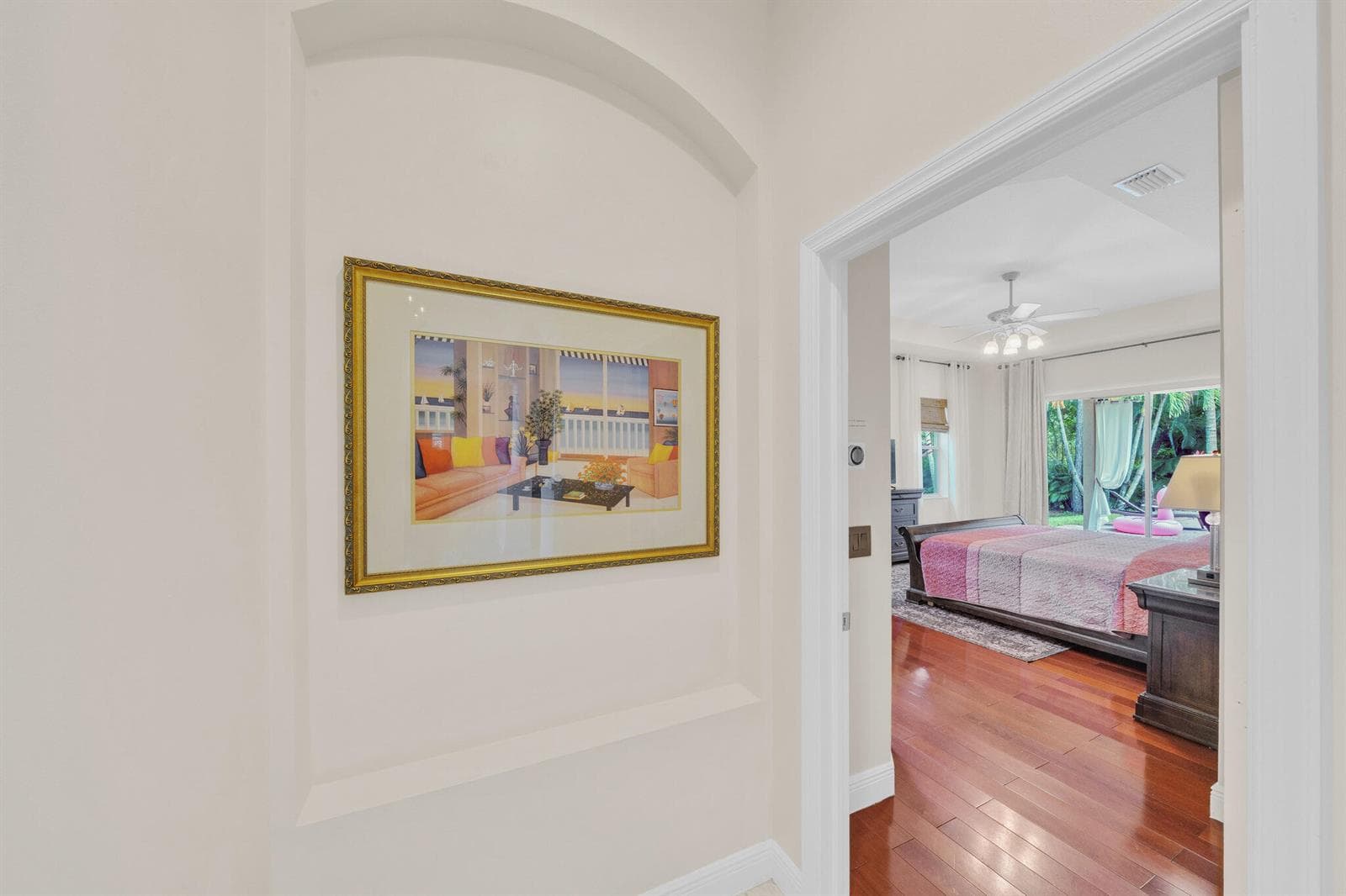 15250 Temple Boulevard photo 14