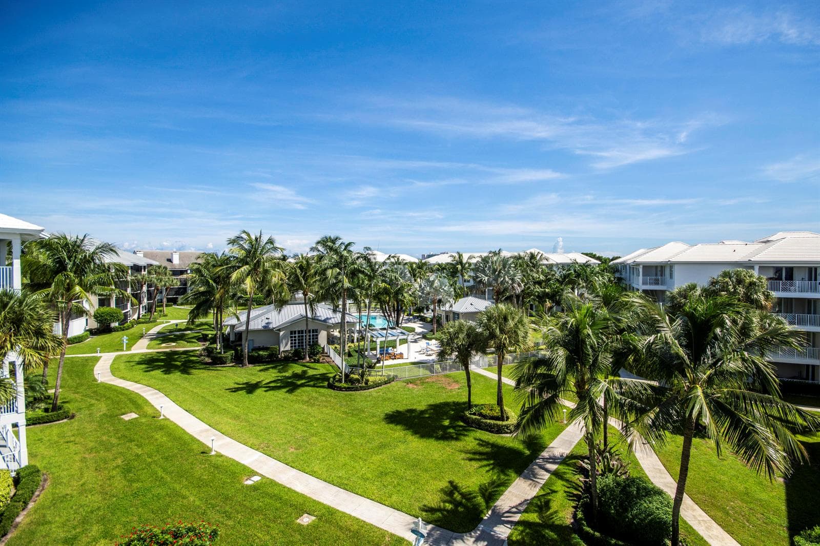 441 Bay Colony Drive N photo 22