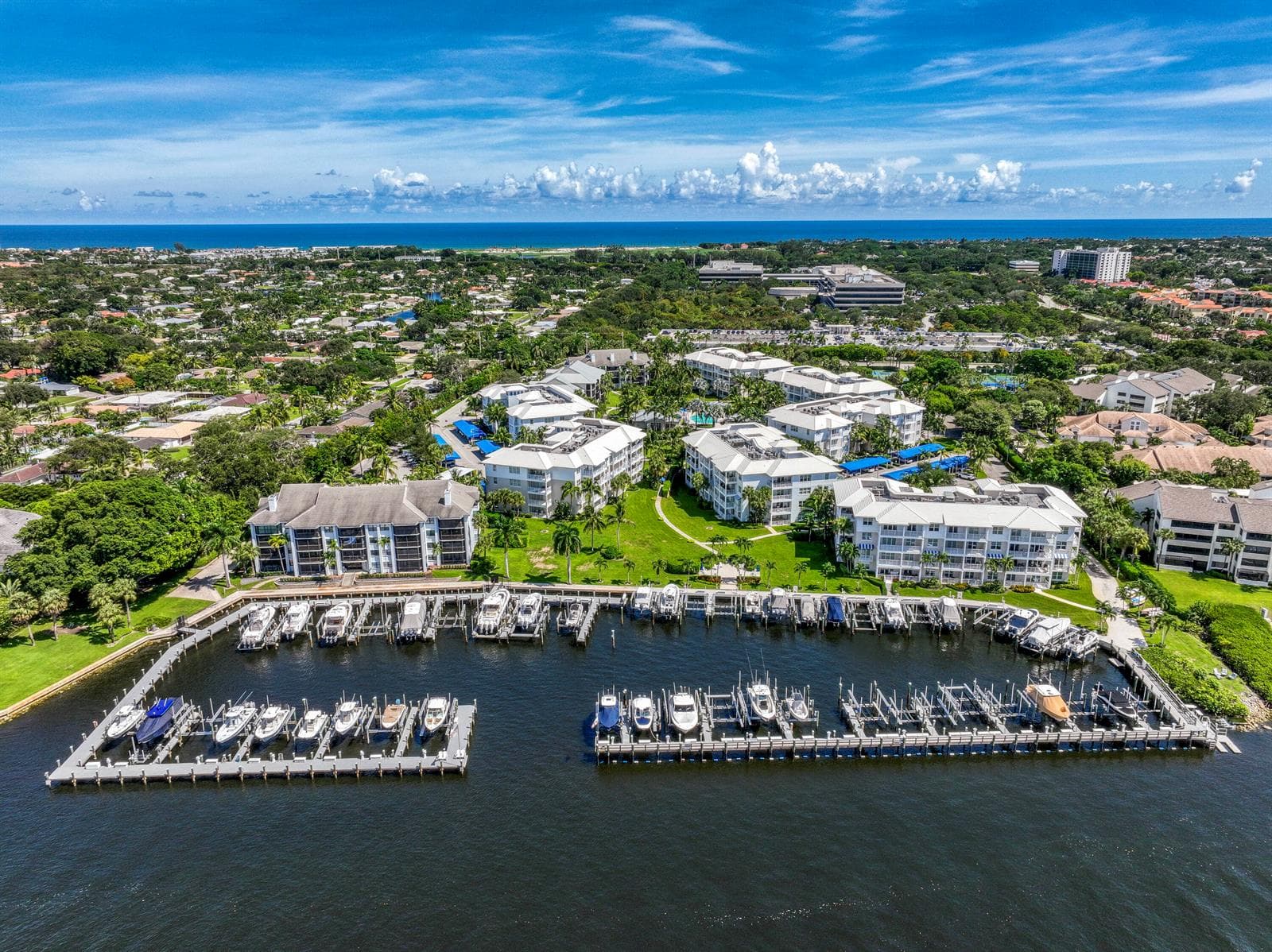 441 Bay Colony Drive N photo 1