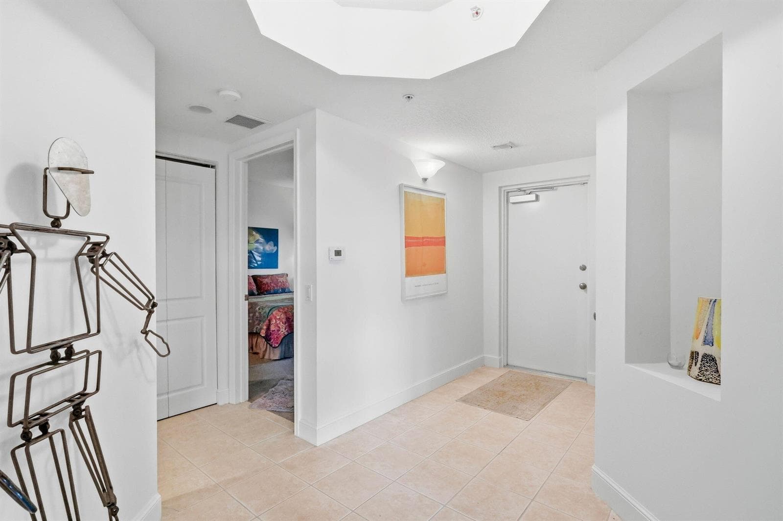 309 E OCEAN Avenue 202 photo 3