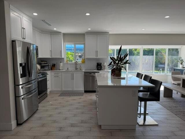 4600 NE 15th Avenue photo 4