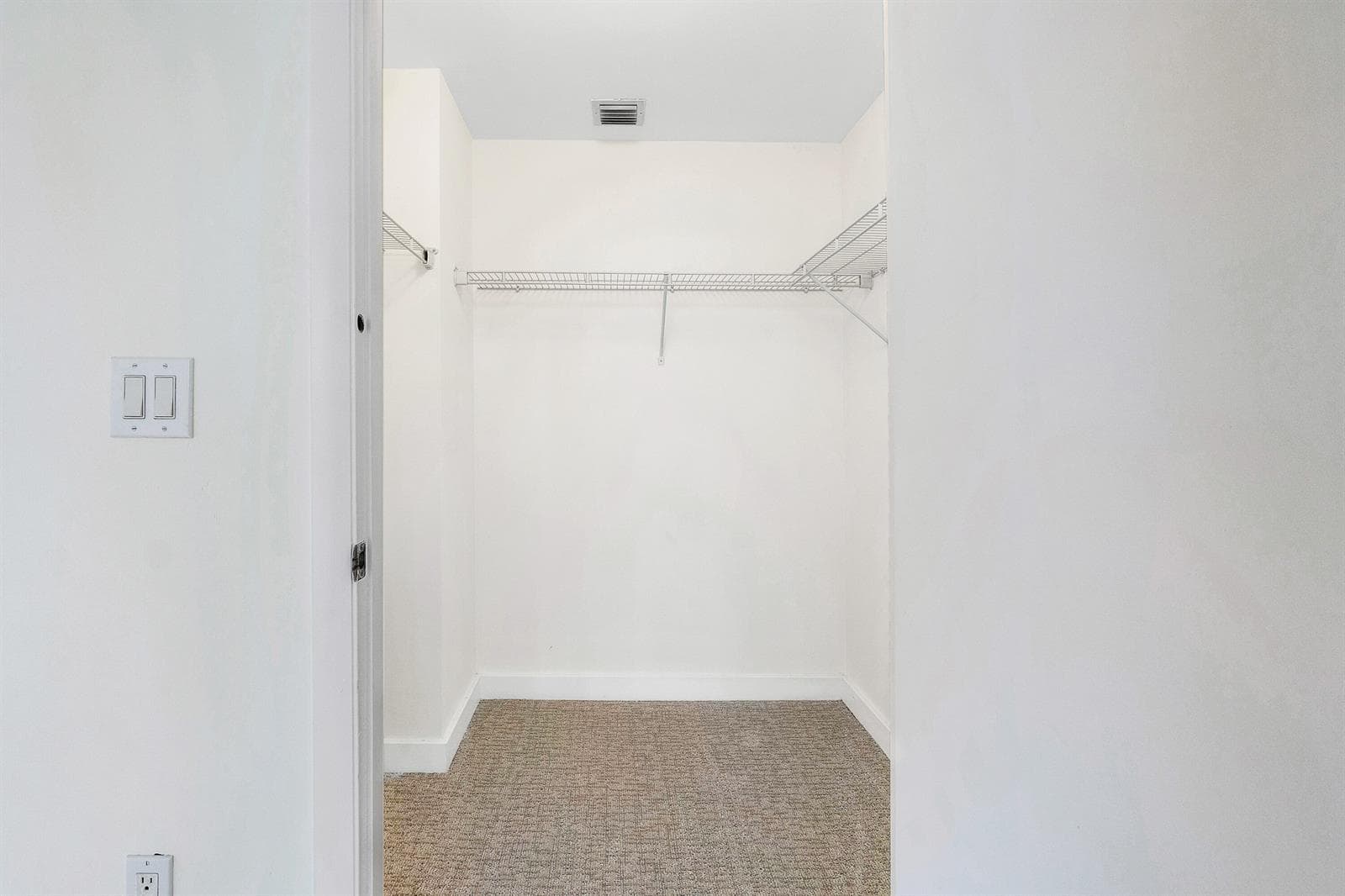 550 Okeechobee Boulevard 1207 photo 14
