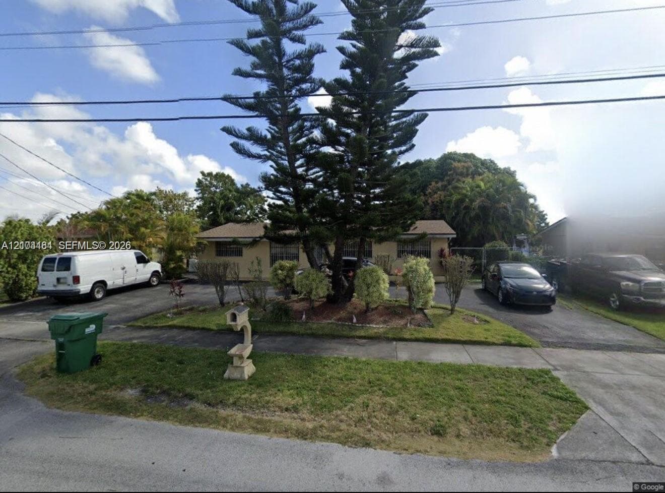 4621 SW 104th Ct 0 photo 3