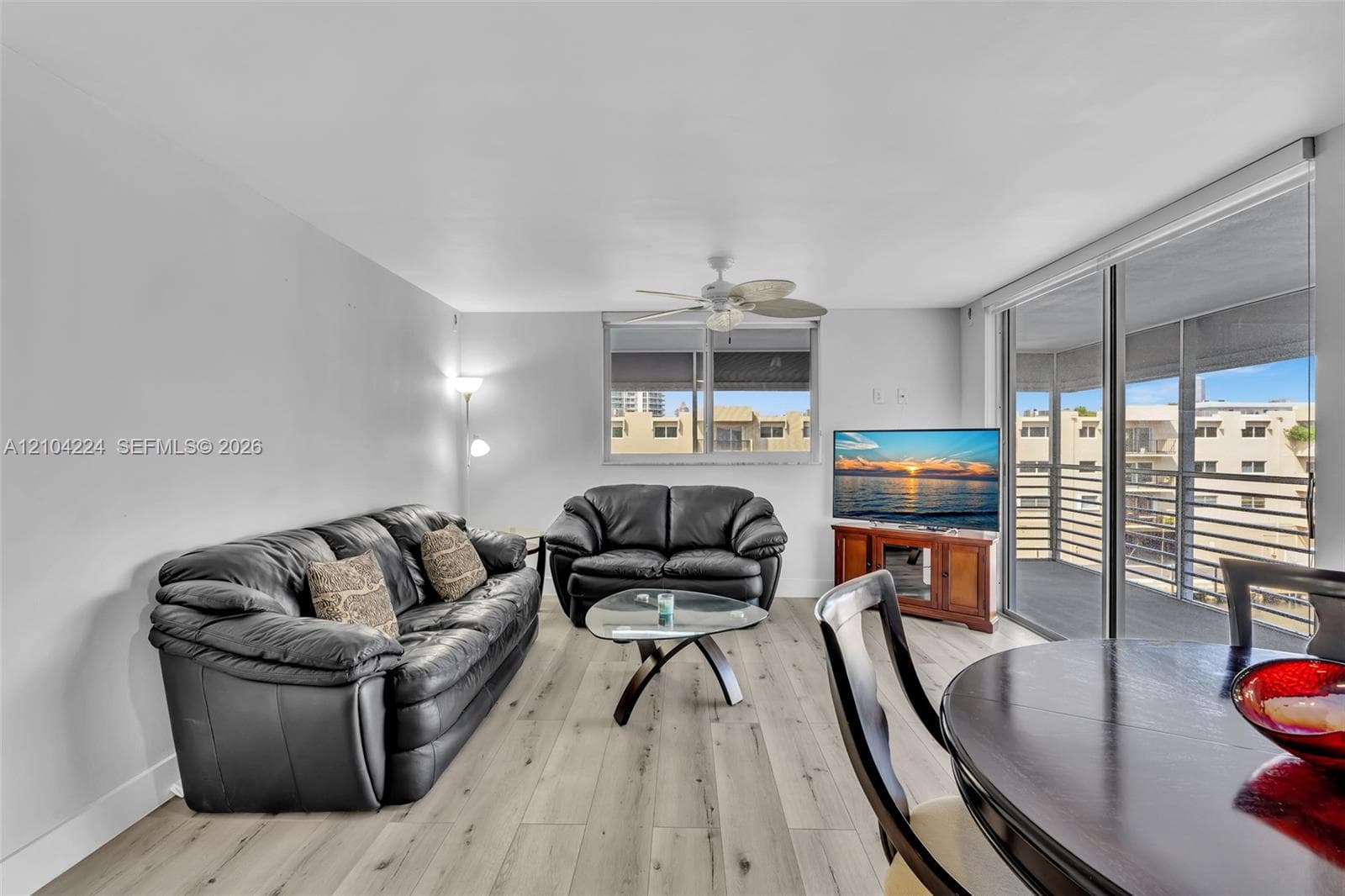 3849 NE 169th St 406 photo 12
