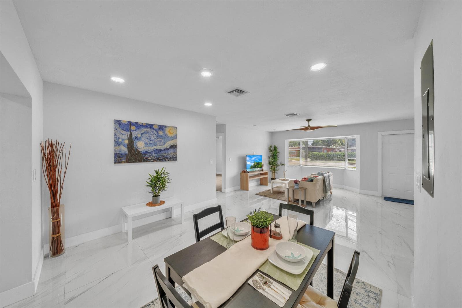 1101 NW 21ST Street photo 6