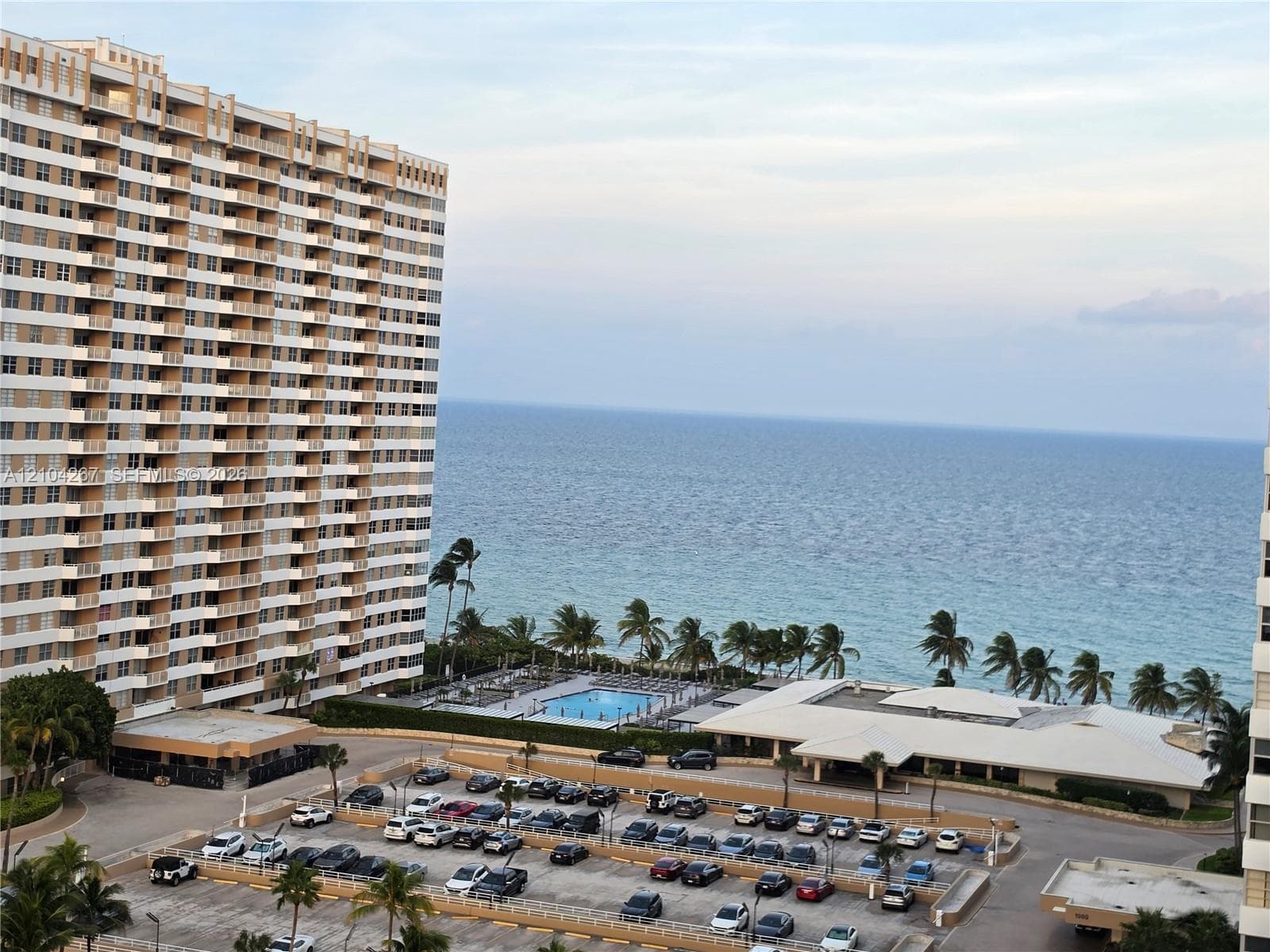 1985 S Ocean Dr 14K photo 17