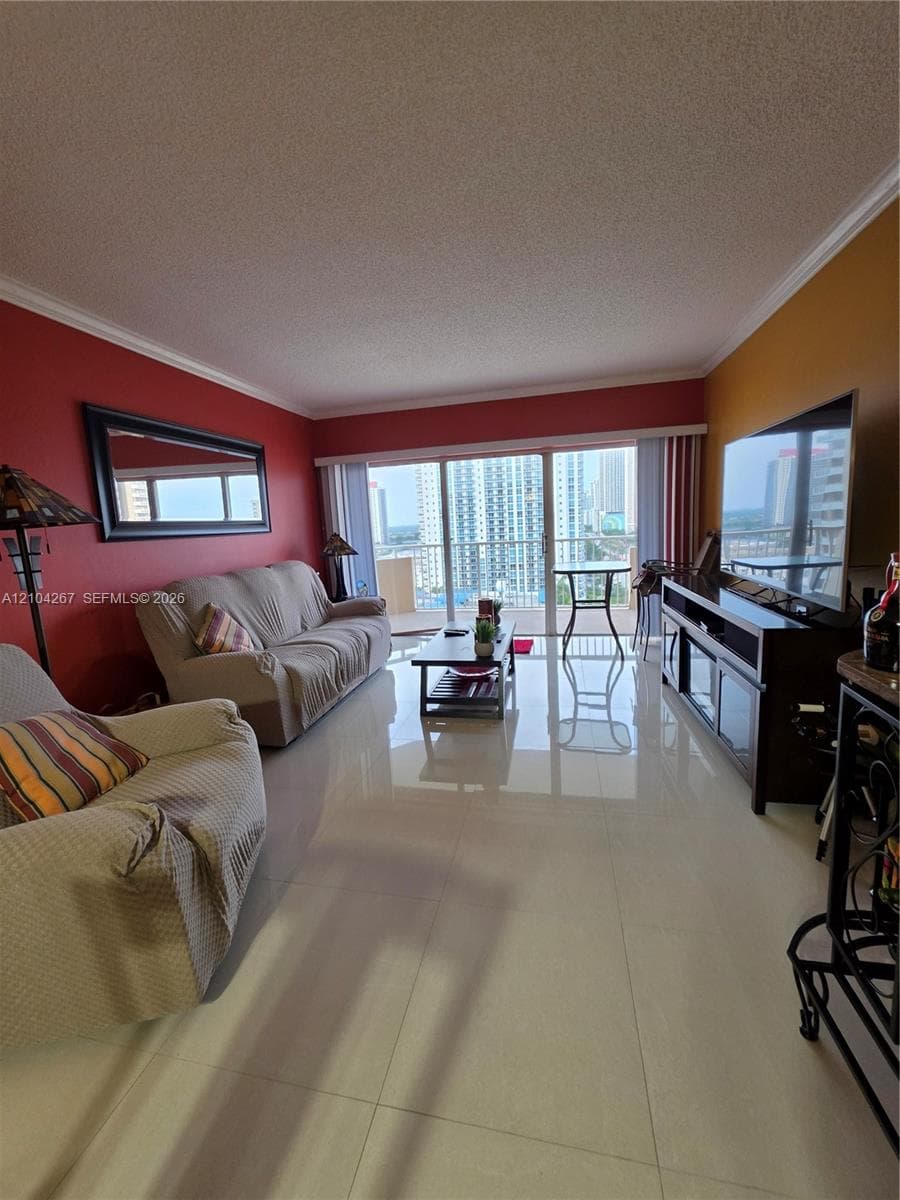 1985 S Ocean Dr 14K photo 15