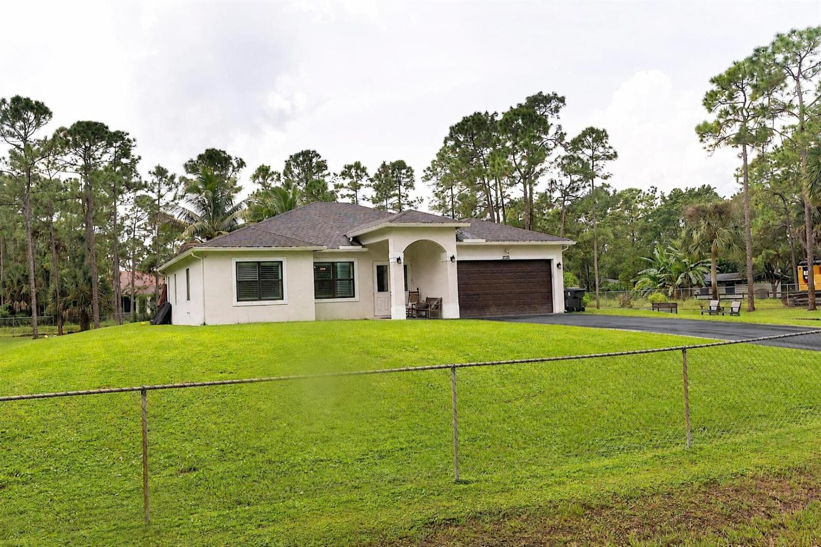 17226 72nd Road N photo 3