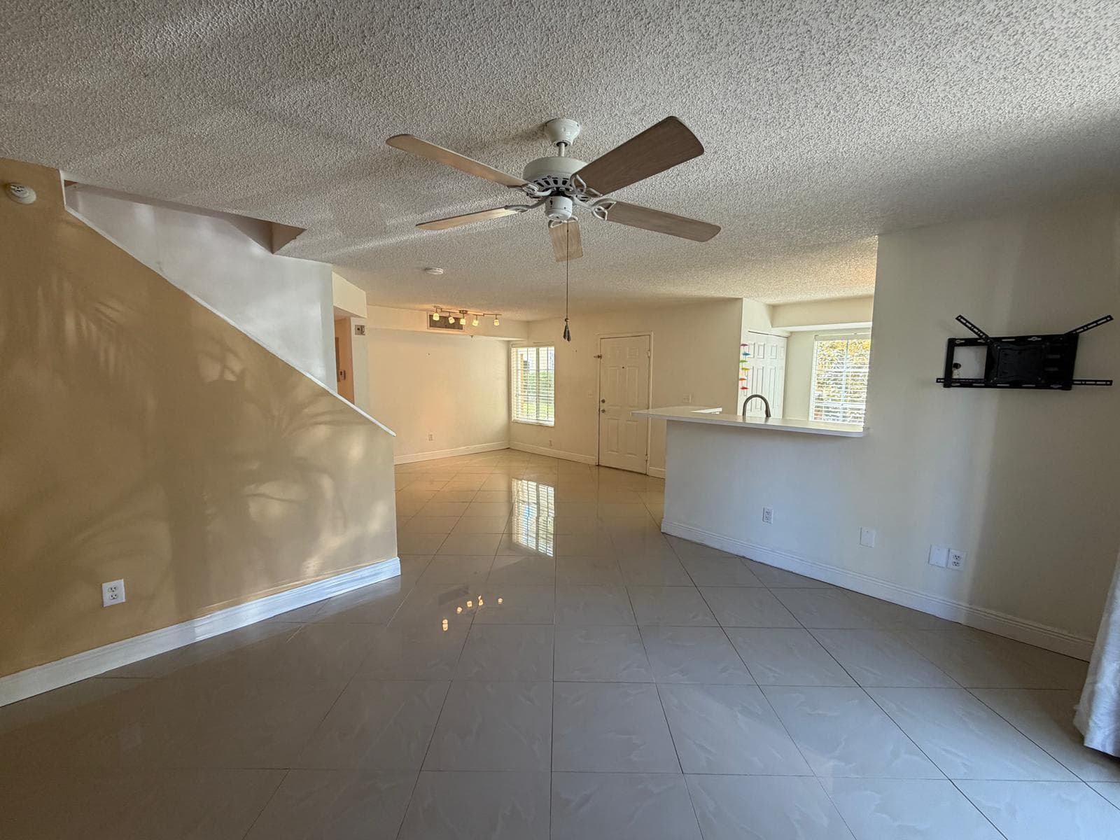 123 Yacht Club Way 111 photo 6