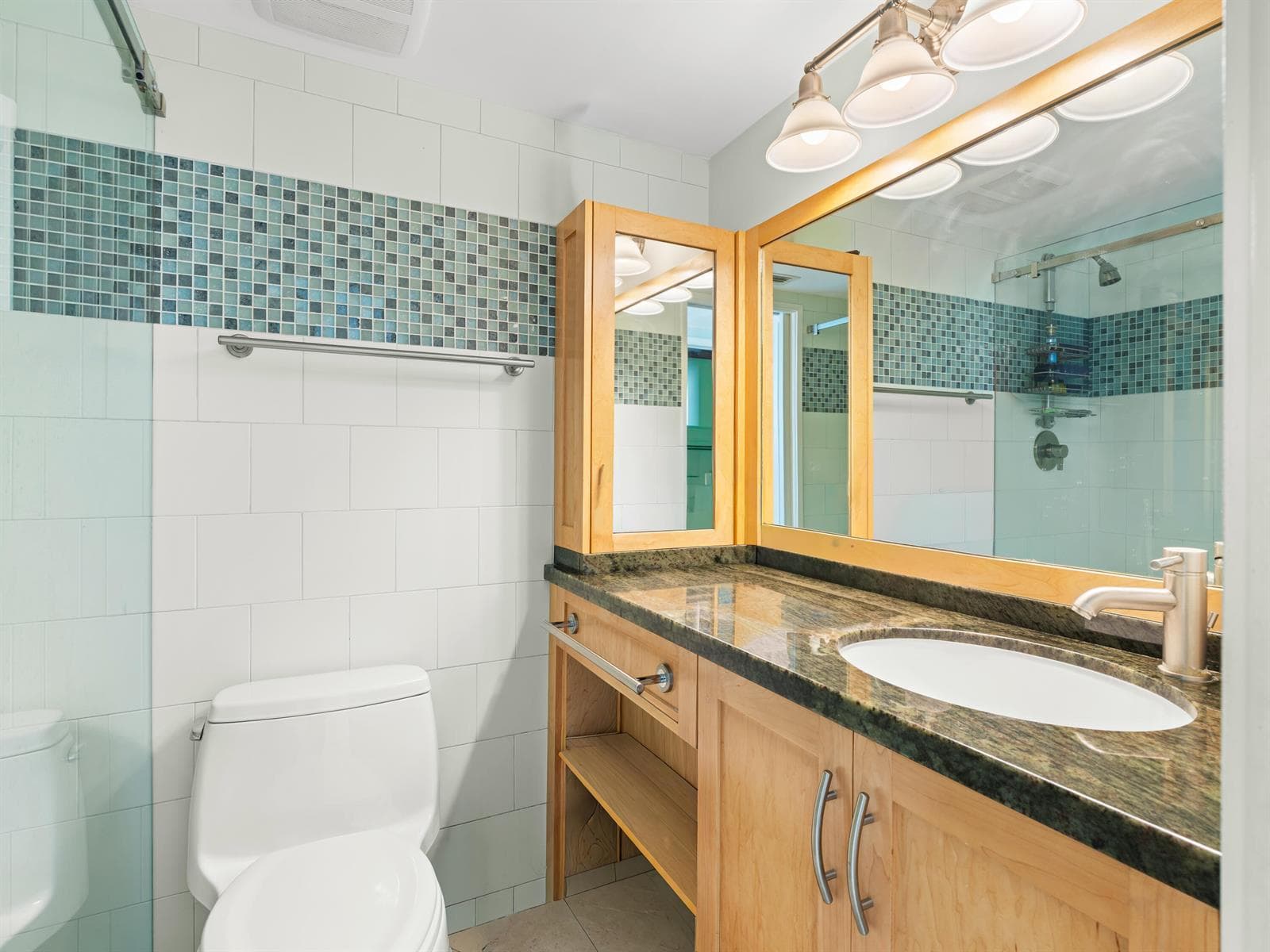 3037 Harbor Drive 18 photo 13
