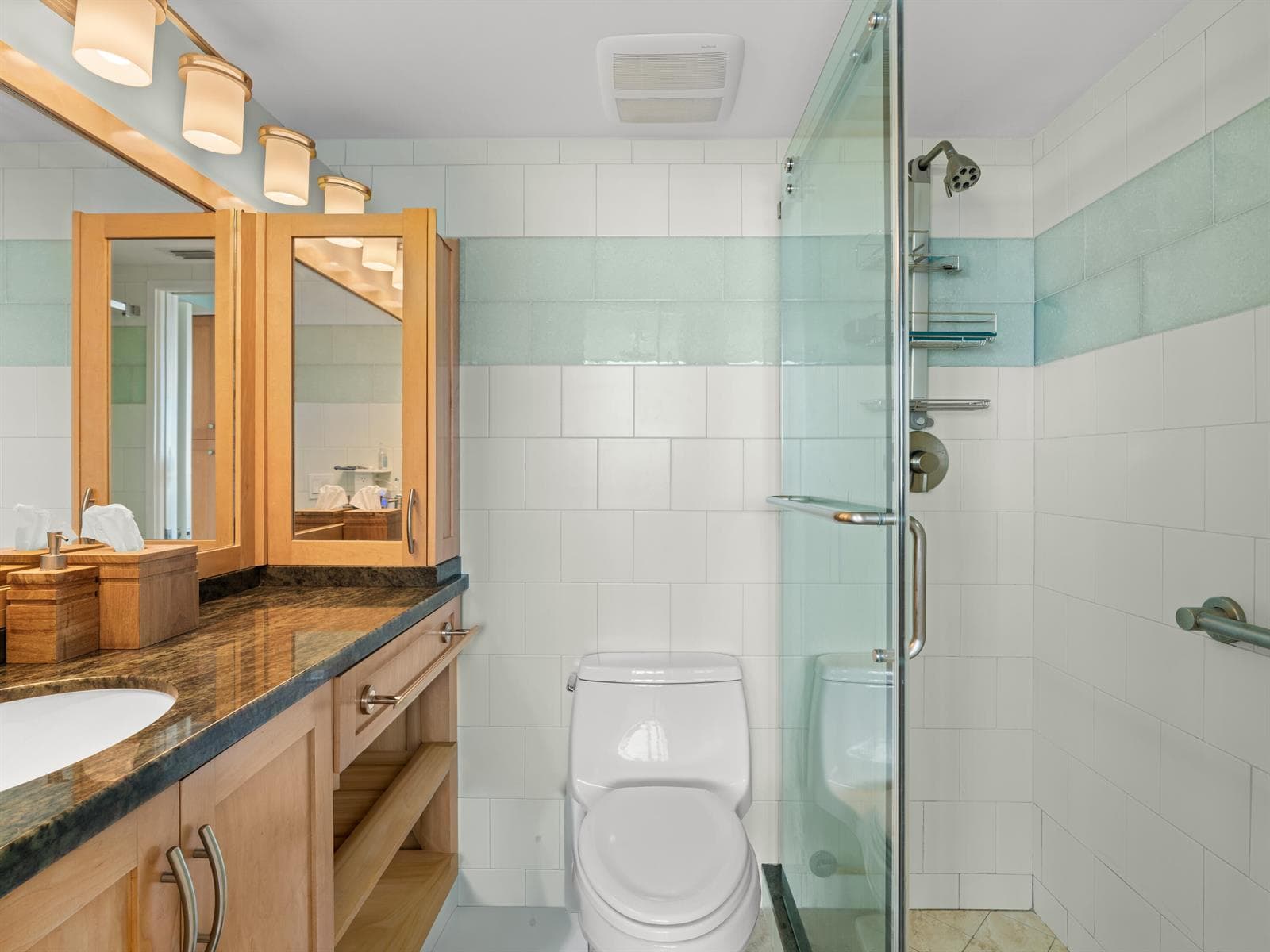 3037 Harbor Drive 18 photo 17