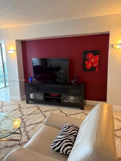 19707 Turnberry Way 18L photo 11