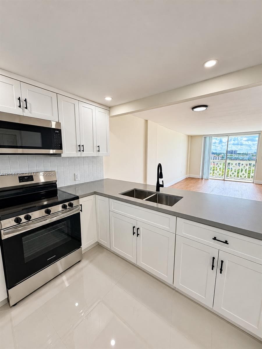 13155 Ixora Ct 804 photo 5