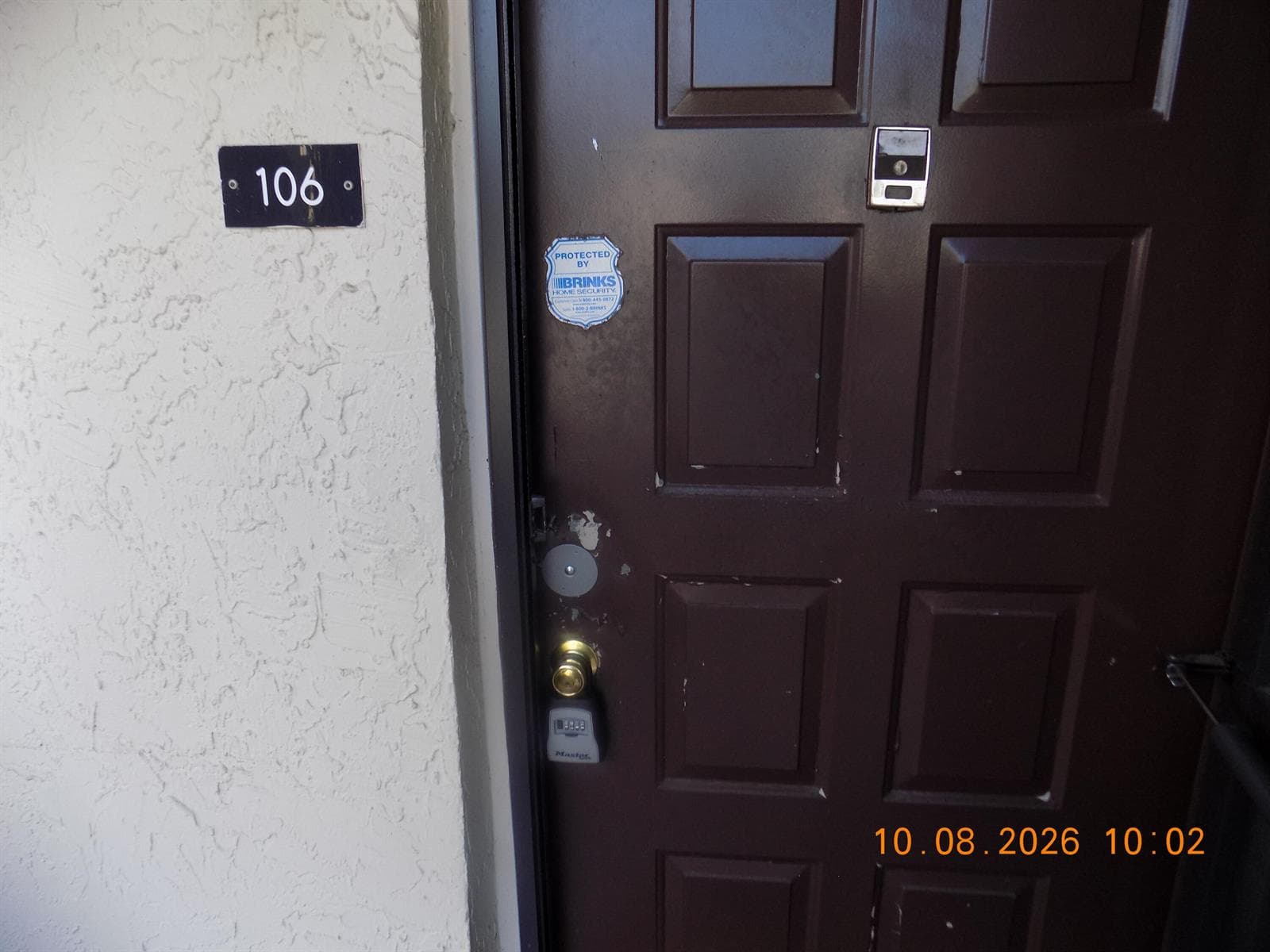 7674 TAHITI Lane 106 photo 3