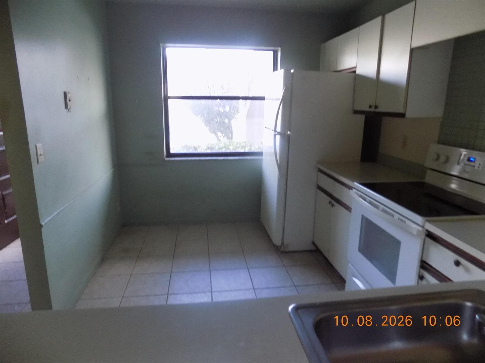 7674 TAHITI Lane 106 photo 19