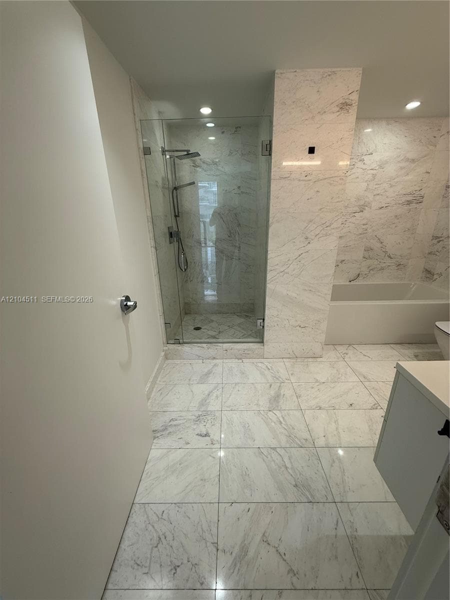 9940 W Bay Harbor Dr 4A-N photo 13