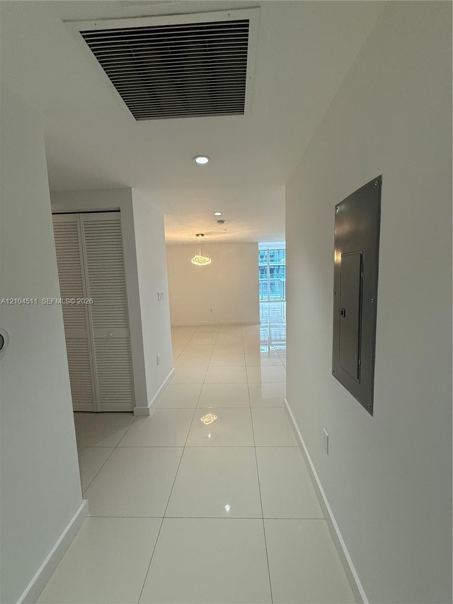 9940 W Bay Harbor Dr 4A-N photo 4