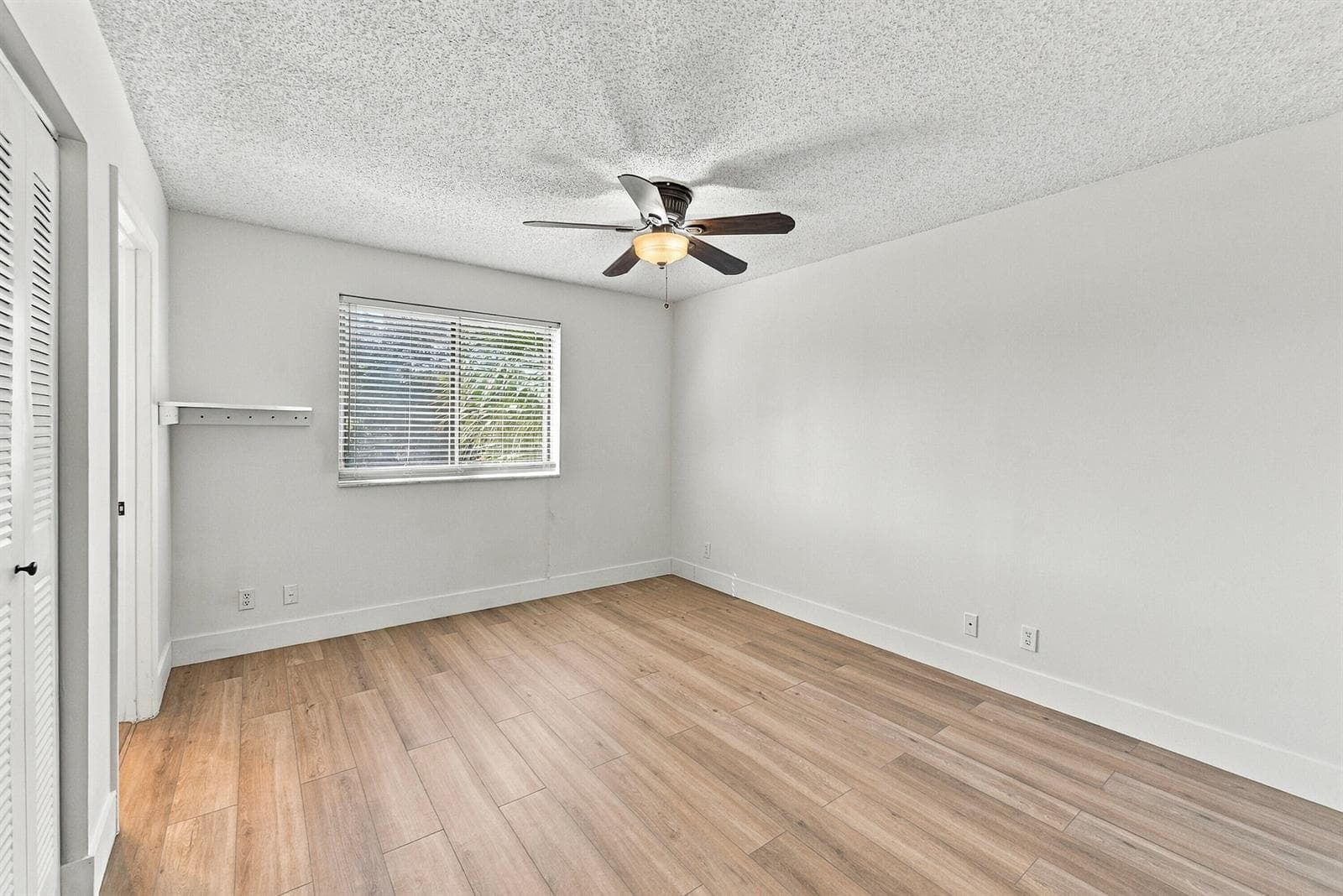 717 Gardens Drive 206 photo 14