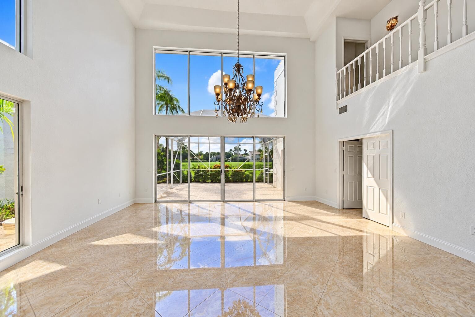 7756 Travelers Tree Drive photo 8