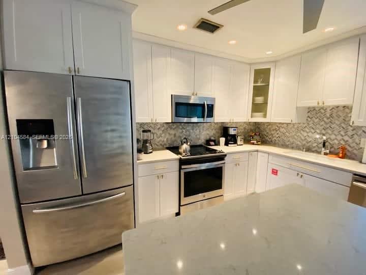 1773 SW 28th Way photo 16