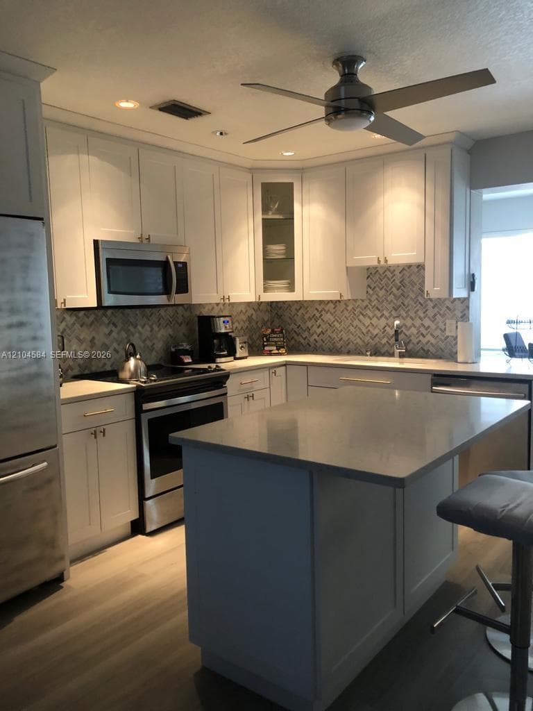 1773 SW 28th Way photo 18