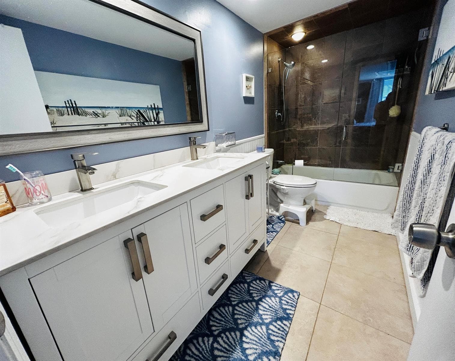 437 GOLDEN ISLES Drive 7G photo 9