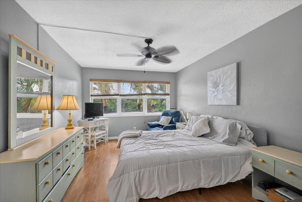 333 NE 19TH Avenue 203 photo 11