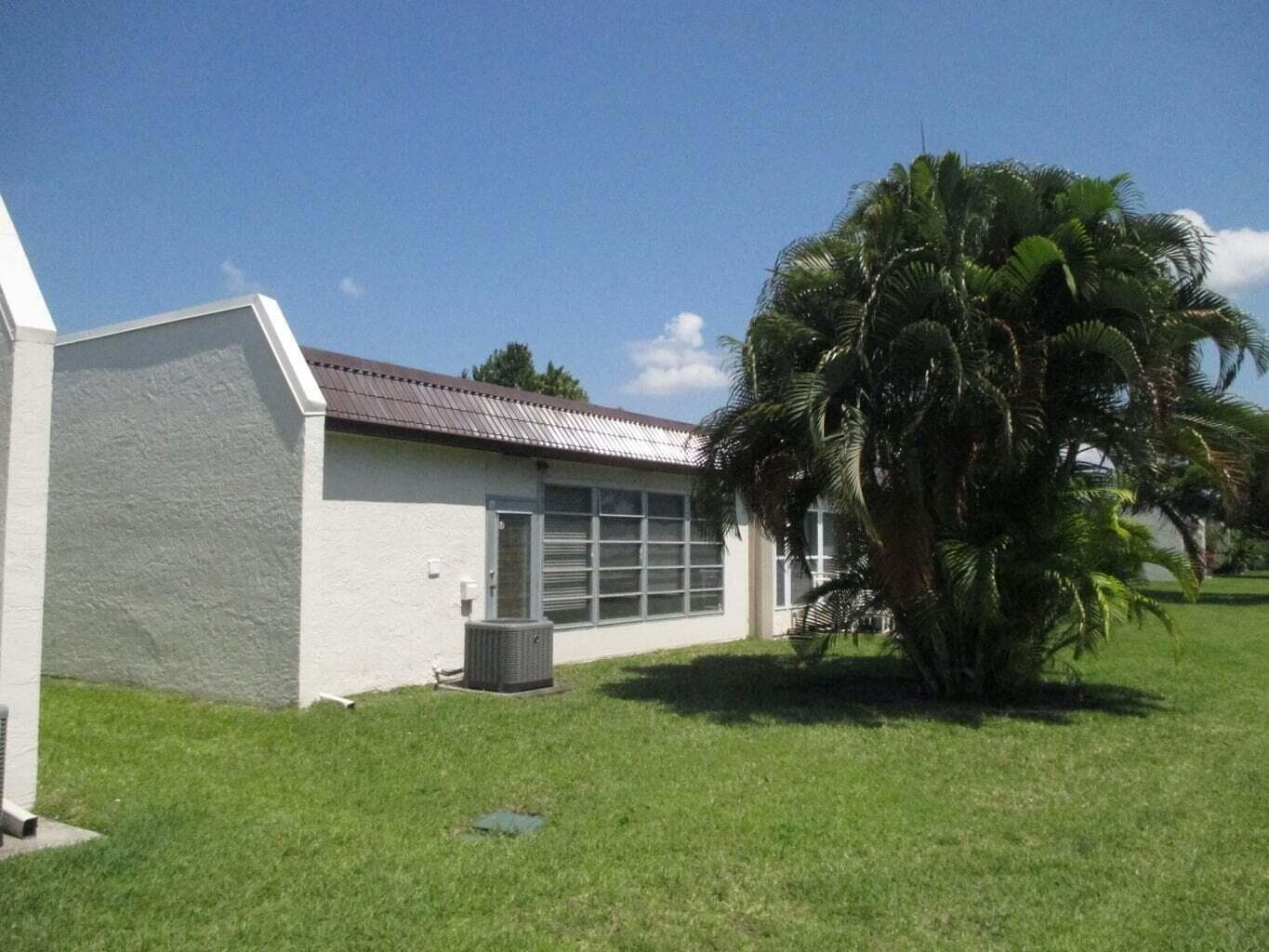 194 LAKE SUSAN Lane photo 2