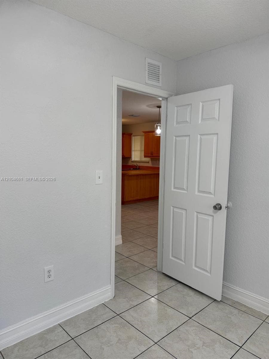 3715 NW 23rd Ct 3715 photo 17