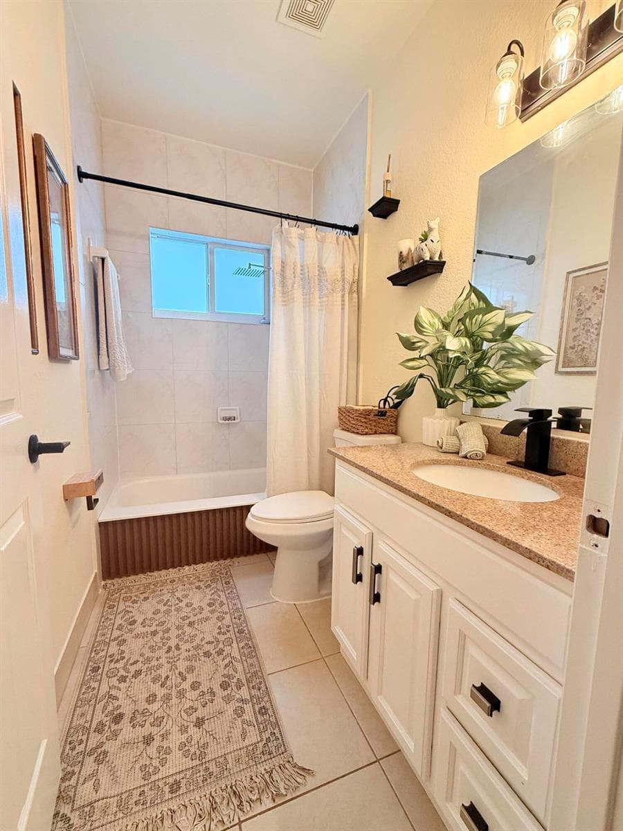 2858 NW 9TH Street photo 15
