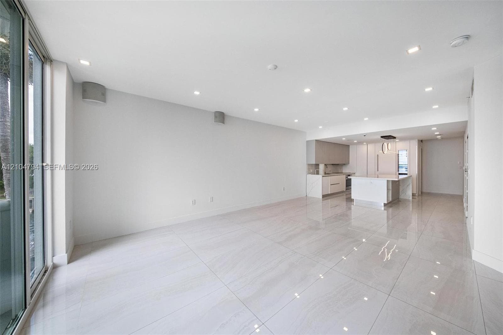 7918 Harbour Island Dr 207 photo 20