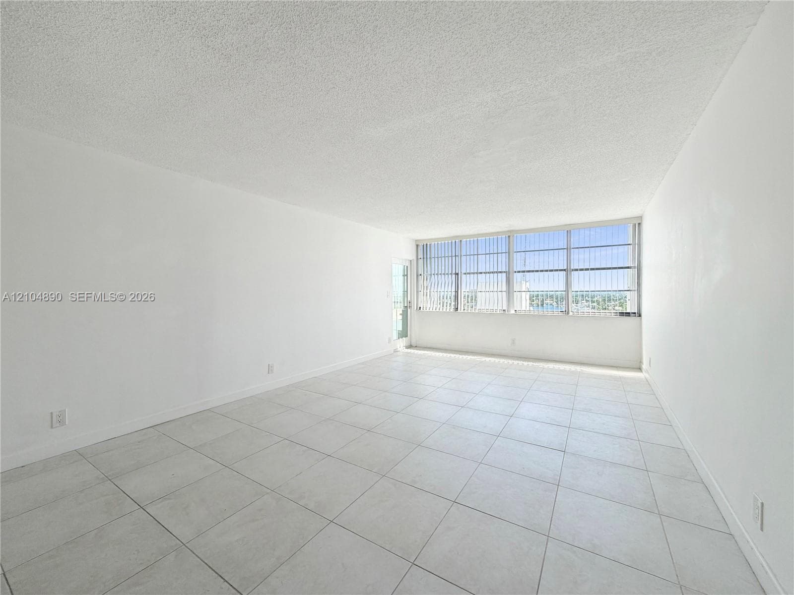 1160 N Federal Hwy PH1222 photo 5