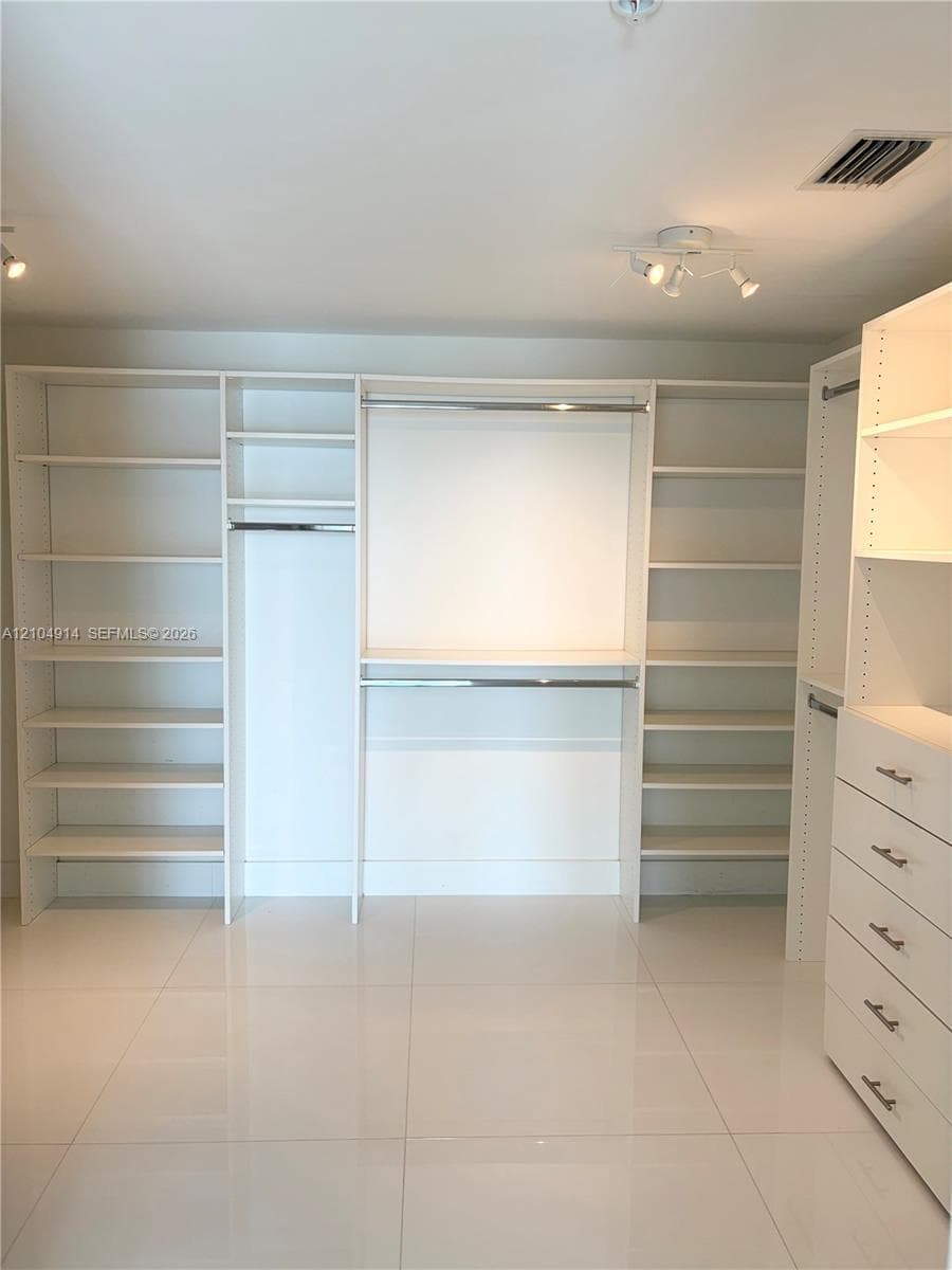 400 Sunny Isles Blvd 1002 photo 12
