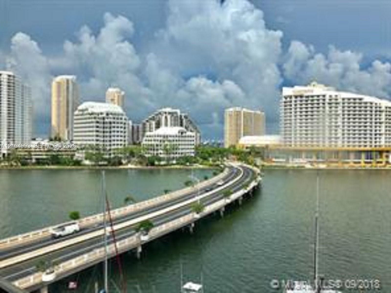 825 Brickell Bay Dr 1049 photo 20