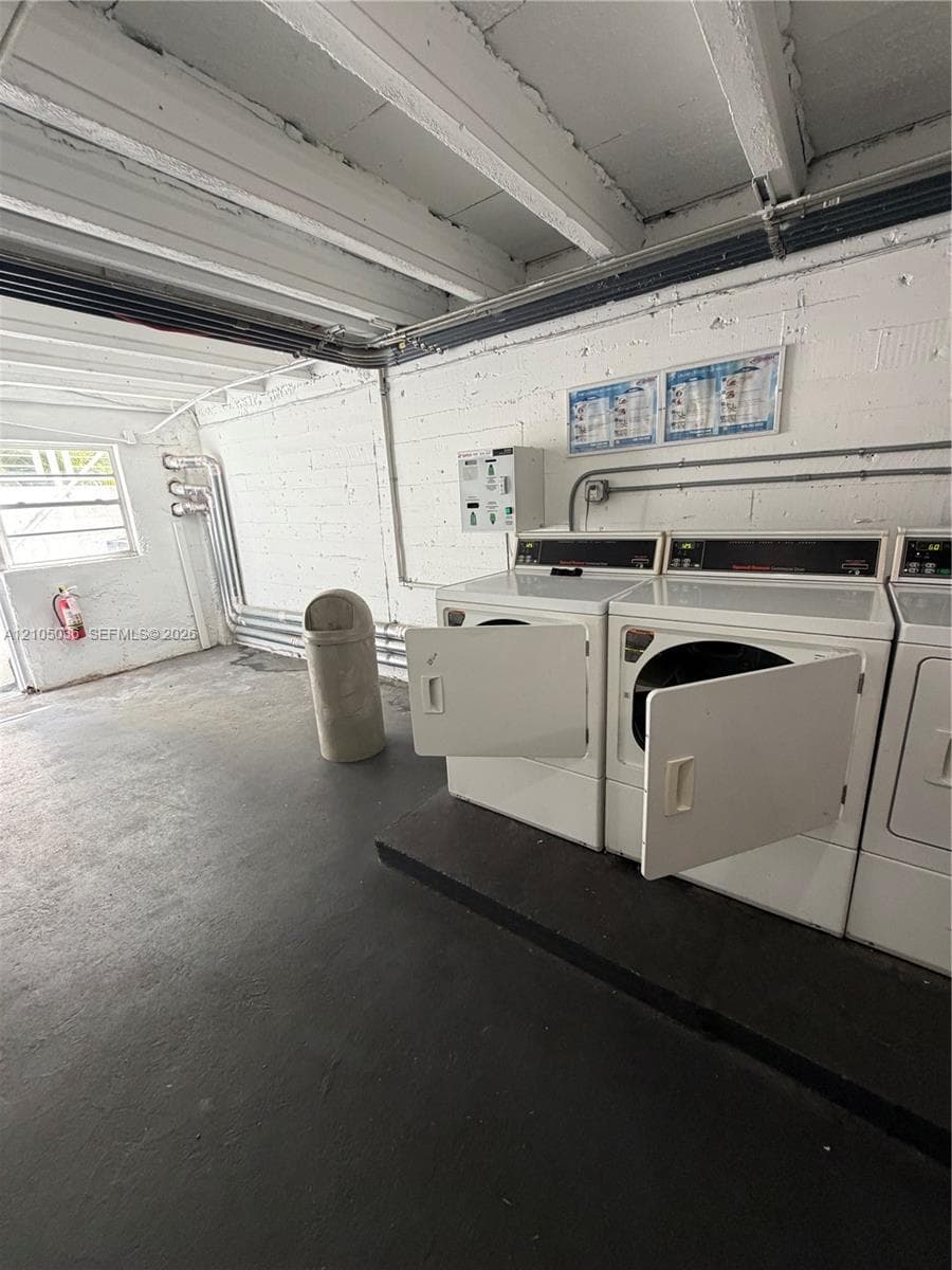 6865 E Bay Dr 3 photo 2
