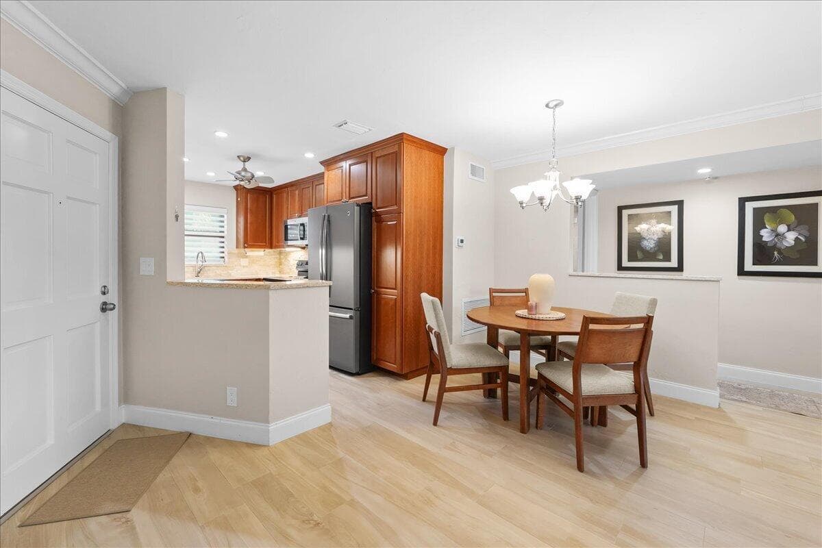 755 Saturn Street A104 photo 5